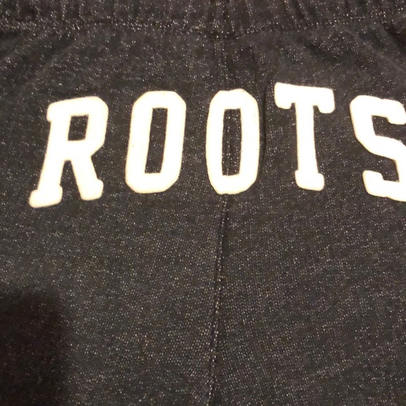 Roots shorts - Picture 5 of 5
